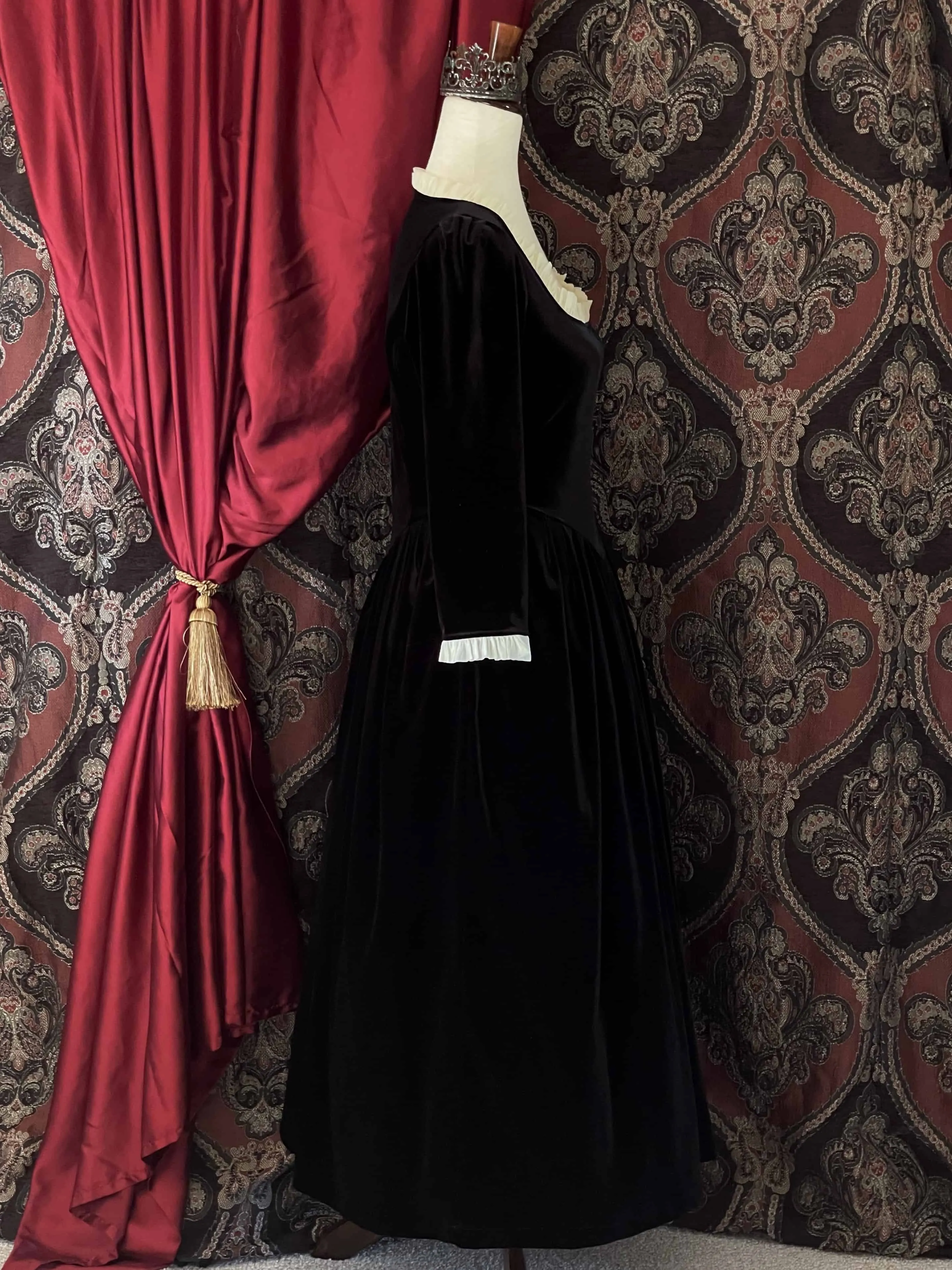 Historically Inspired Structured Velvet Gown in Gothic Black