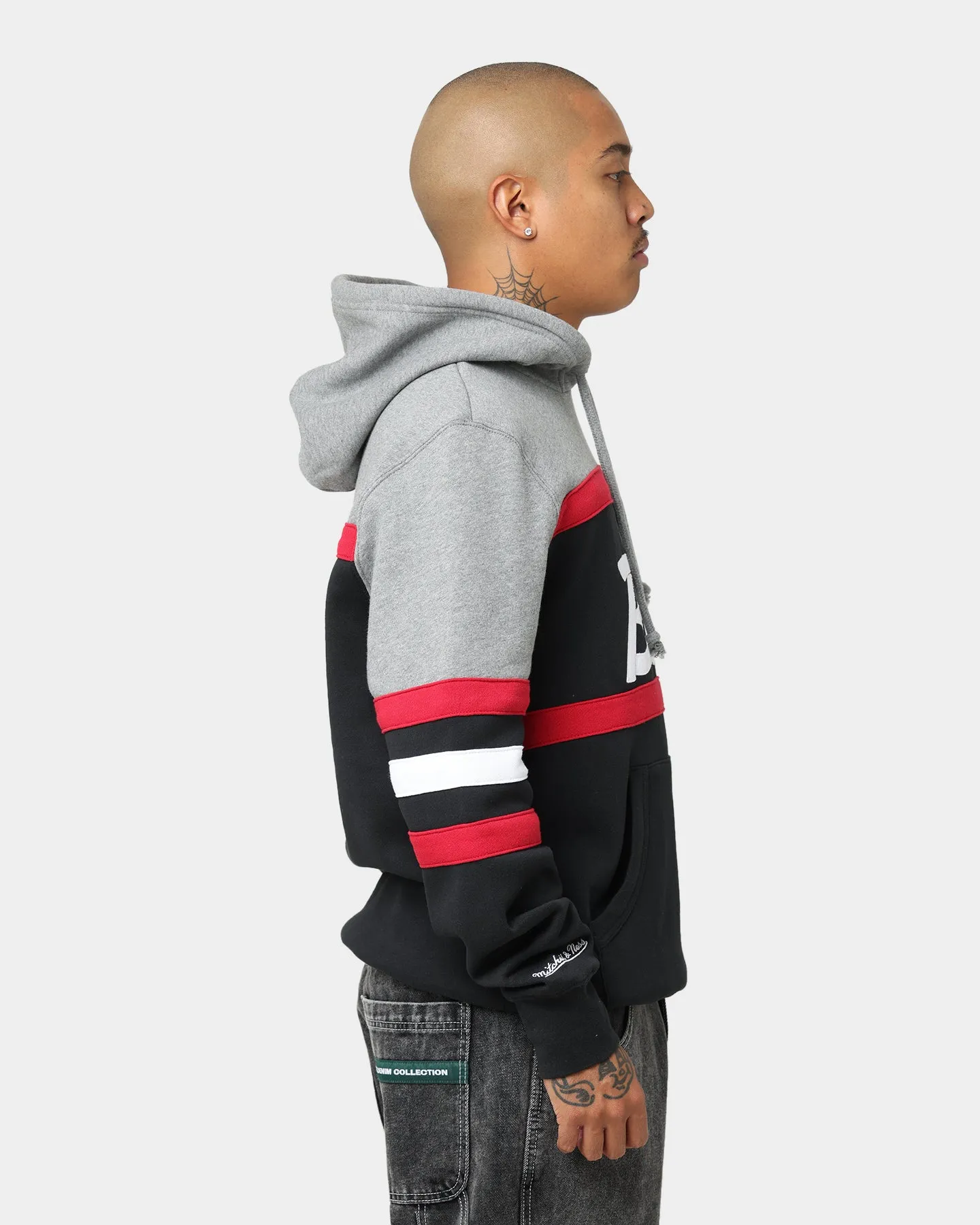 Mitchell & Ness Chicago Bulls Head Coach Hoodie Black