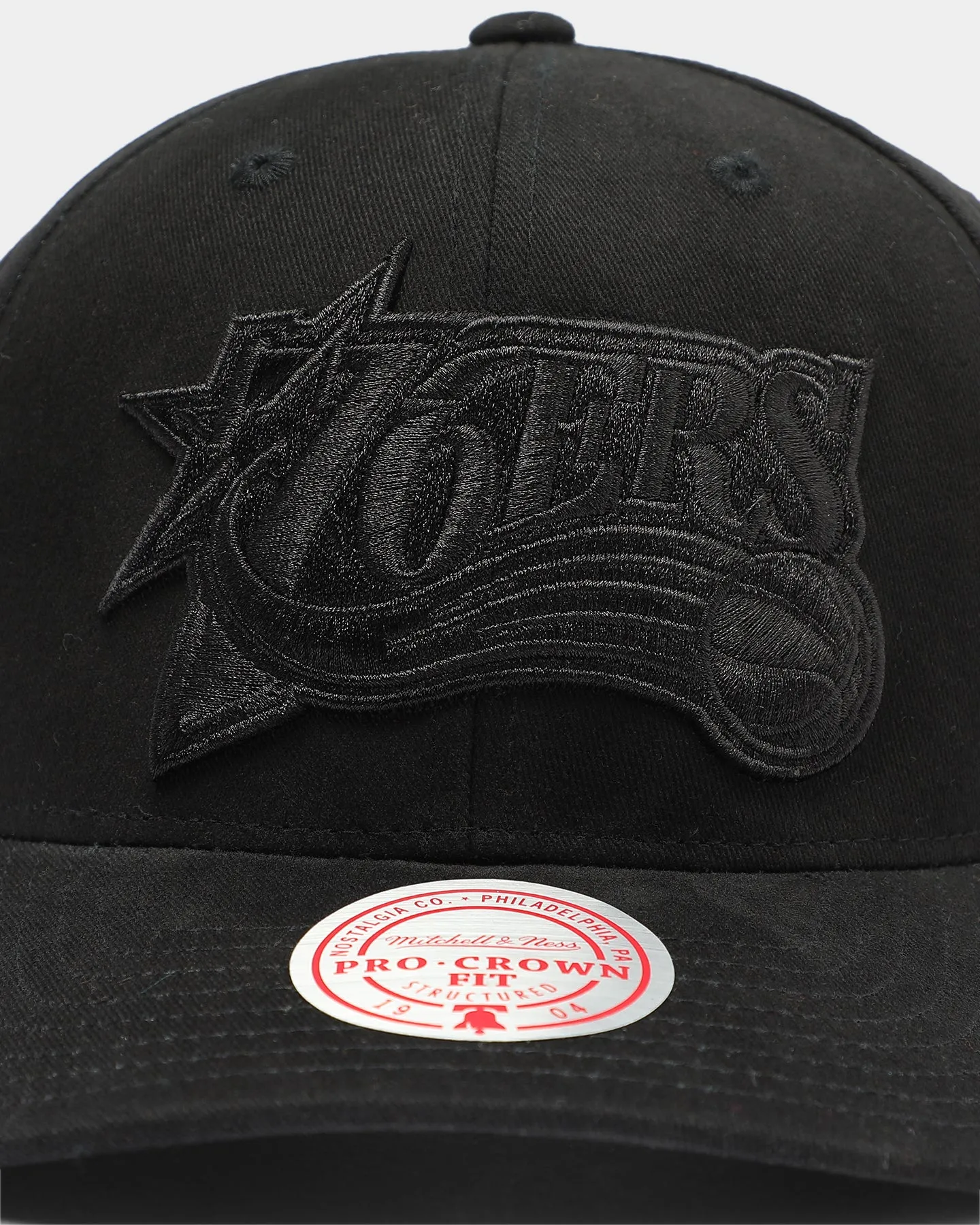 Mitchell & Ness Philadelphia 76ers Push Pass Pro Crown Snapback Black